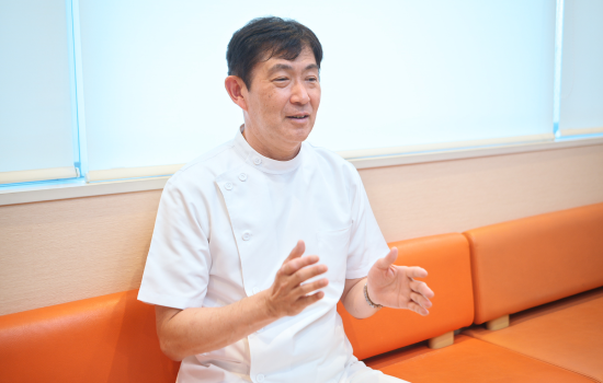 院長 佐野 徹明